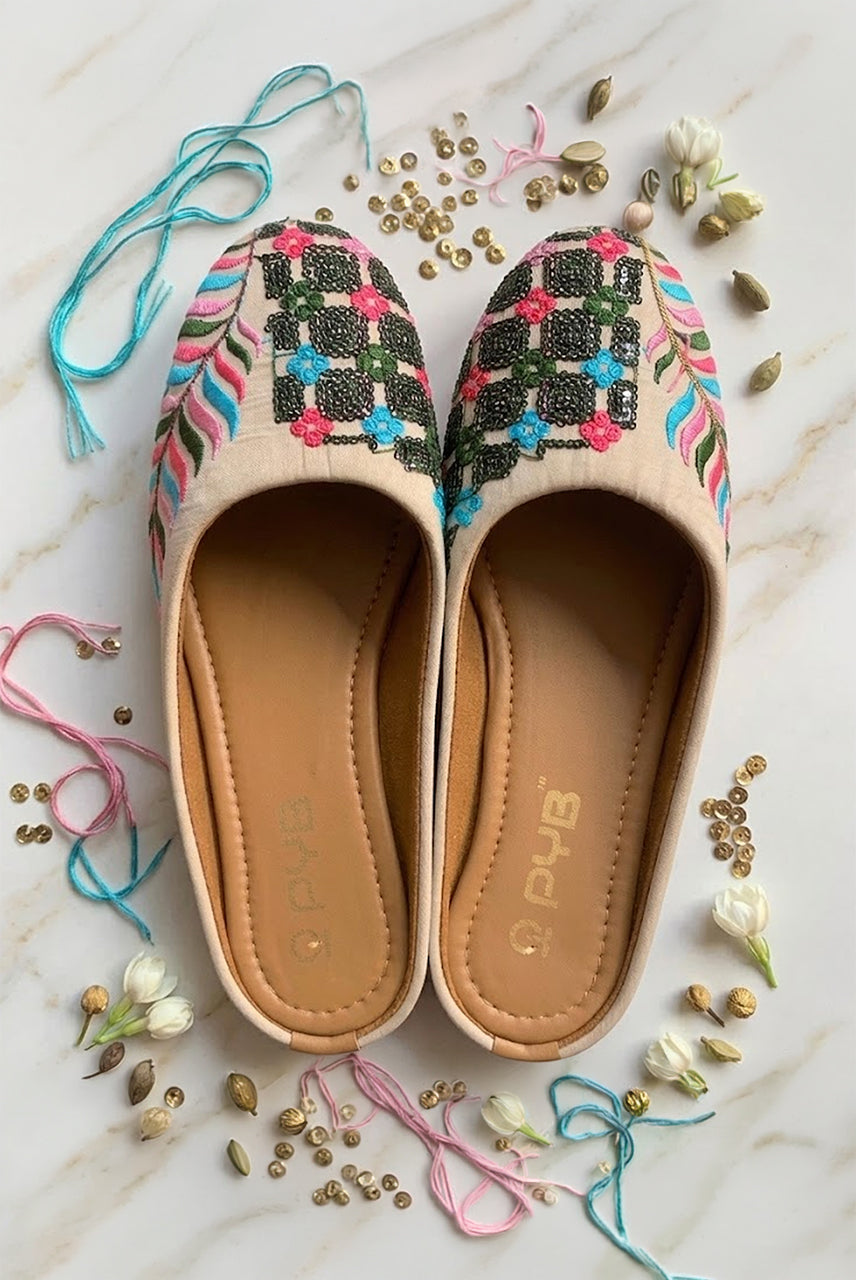 Multicolor Embroidered Beige Juttis