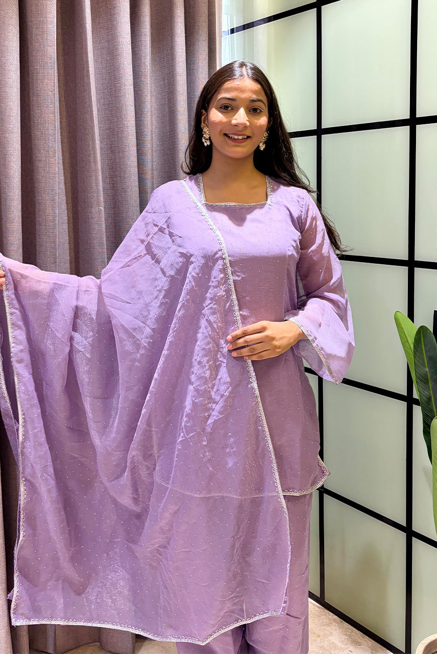 Lavender Glow Embellished Kurta Pant Set with Dupatta