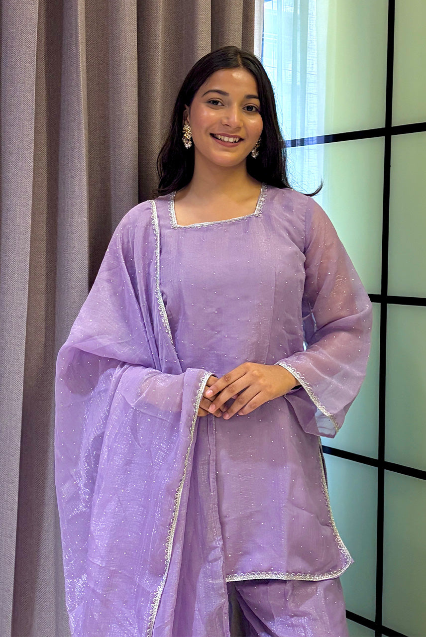 Lavender Glow Embellished Kurta Pant Set with Dupatta