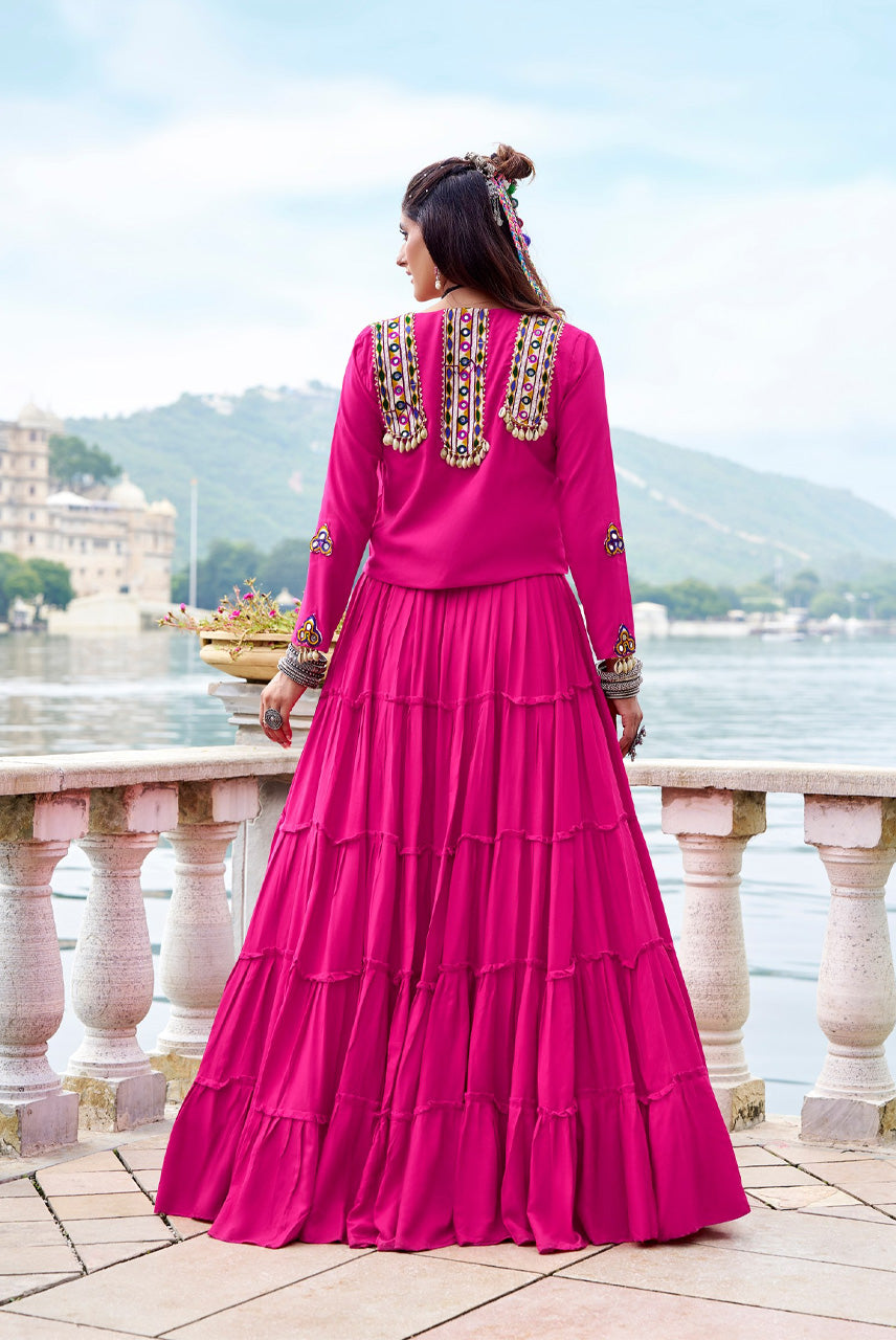 Gulabi Rang Navratri Chaniya Choli with Mirror Work Koti Set