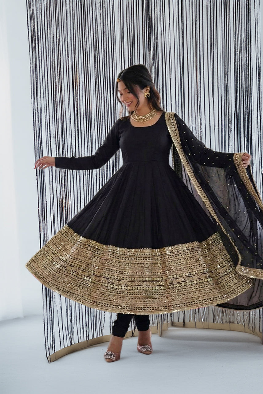 Noir Royale Anarkali Set