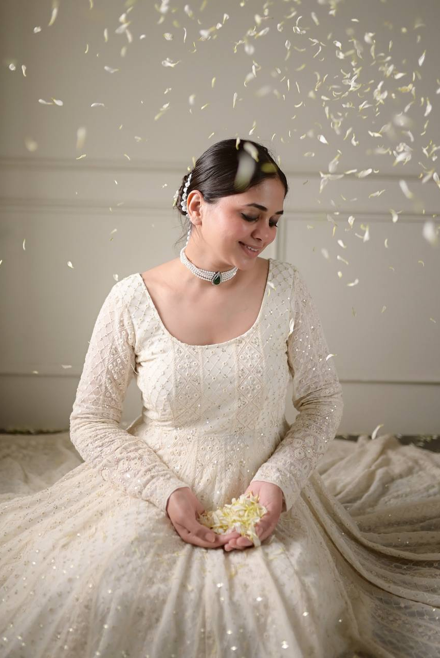 Noor Mahal Ivory Anarkali