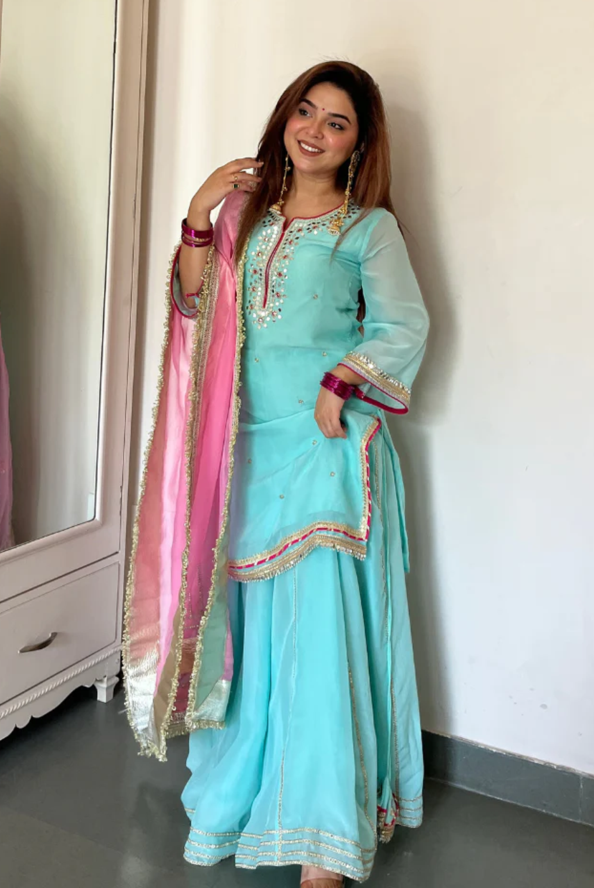 Noor-E-Firoza Sharara Set
