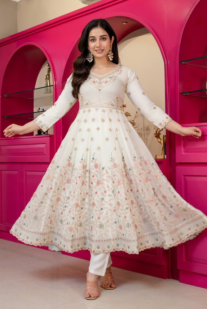 Noor-E-Chandni – Ivory Floral Anarkali Set