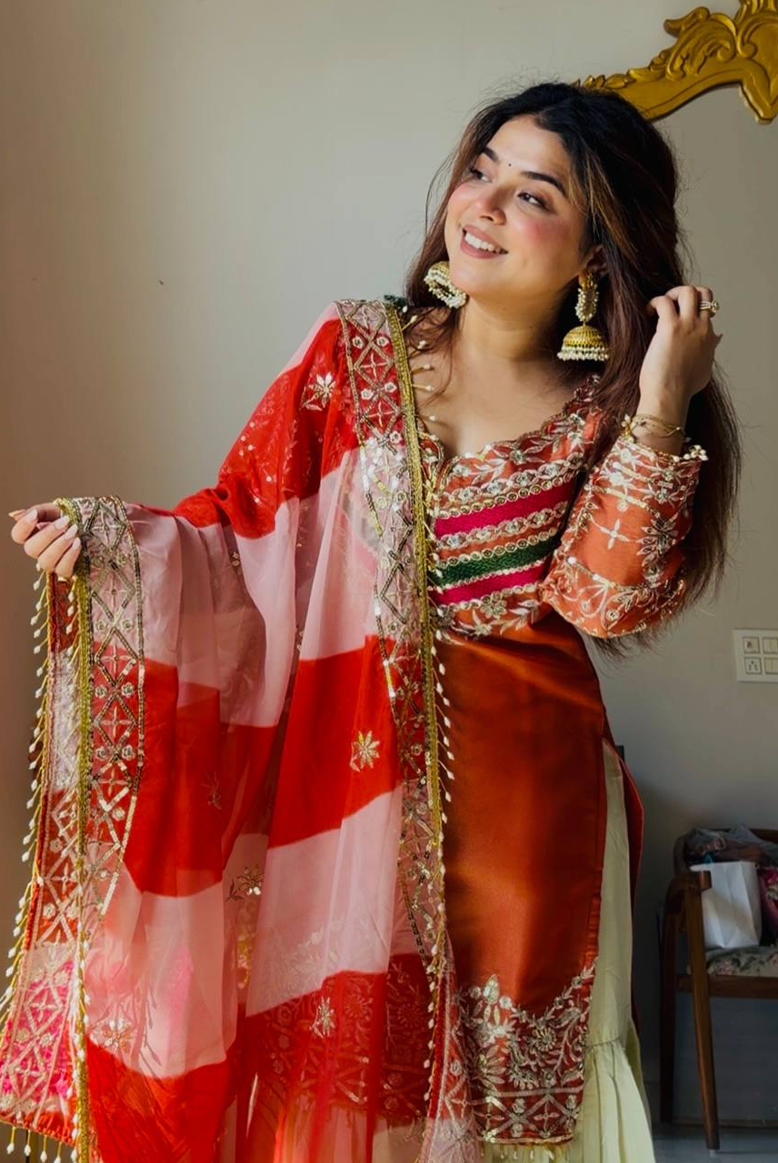 Rust Noor Gharara Set