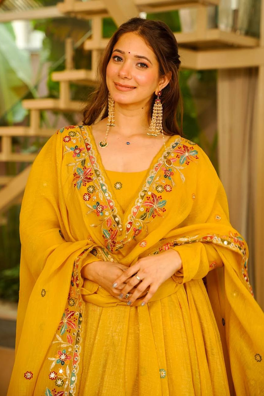 Surya Gulnaar Anarkali Set