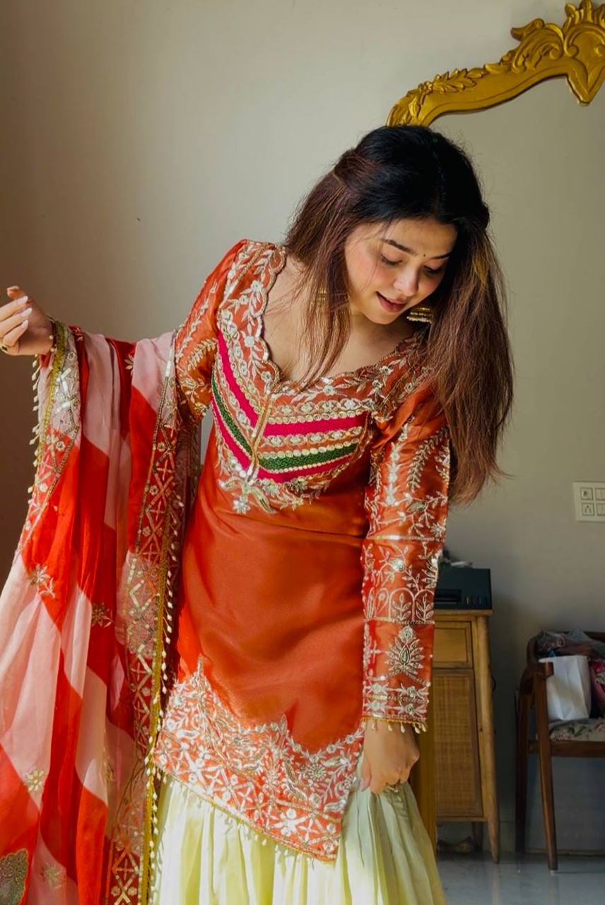 Rust Noor Gharara Set