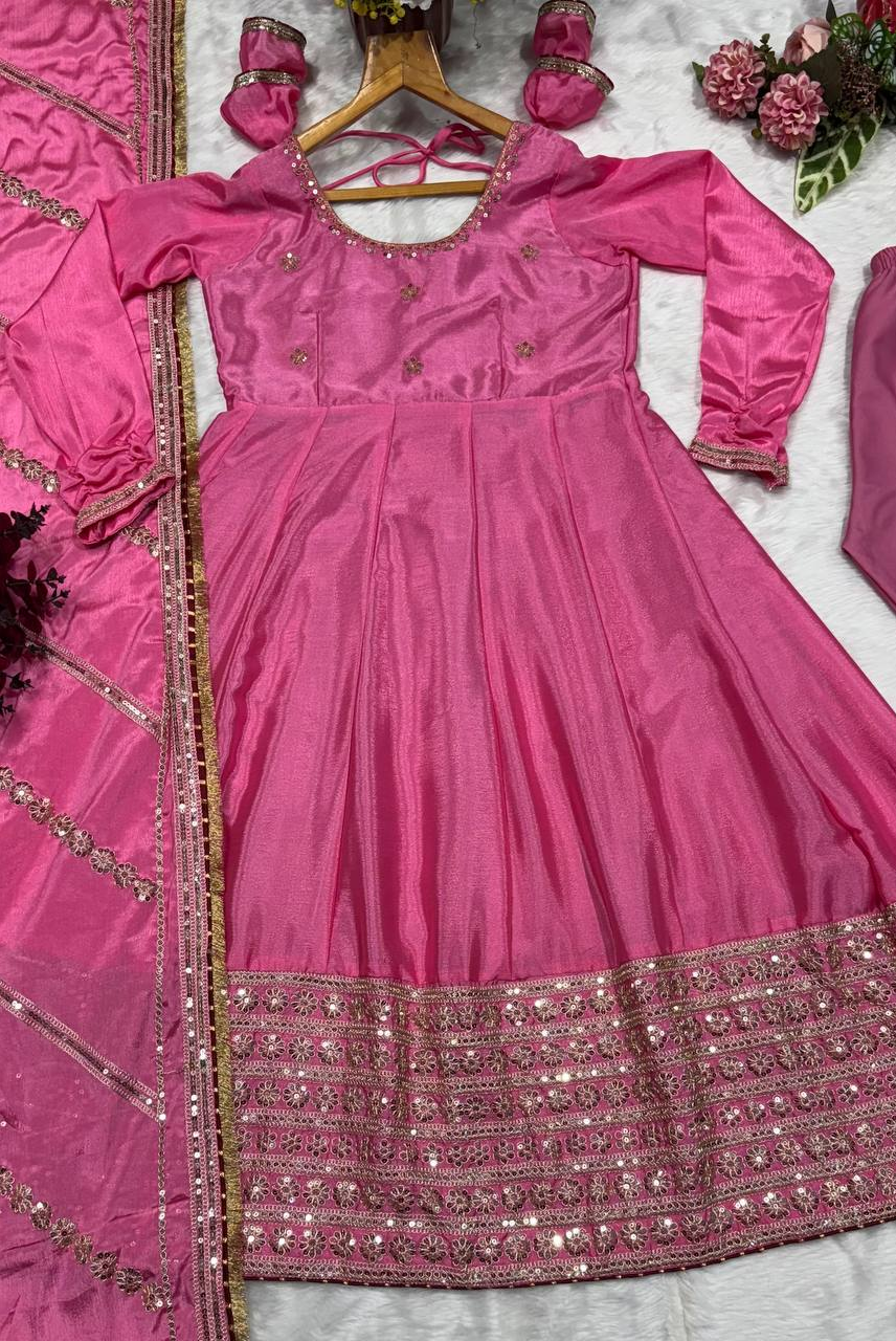 Gulnaar Blush Anarkali Set
