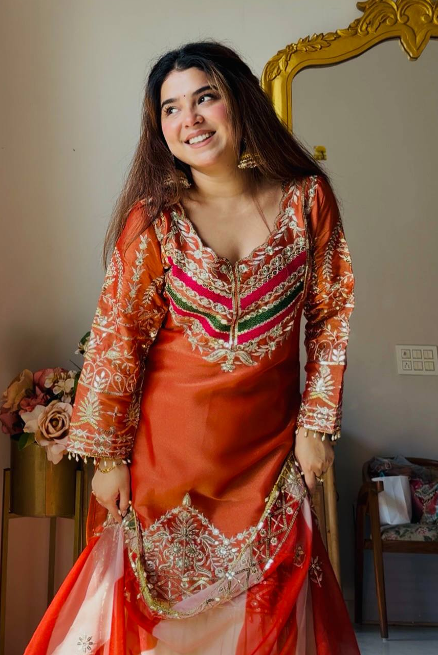 Rust Noor Gharara Set
