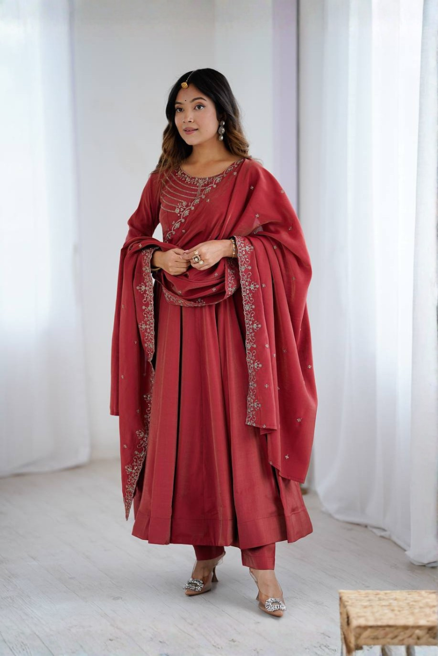 Rajsi Amethyst – Heritage Flare Anarkali Set