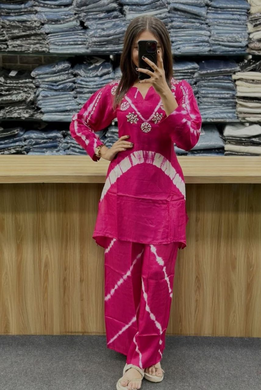 Rani Bandhej Fusion Kurta Set