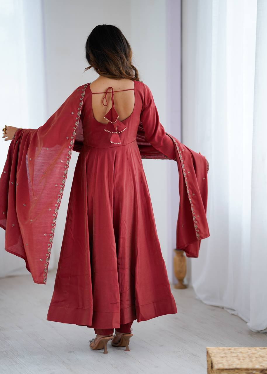 Rajsi Amethyst – Heritage Flare Anarkali Set