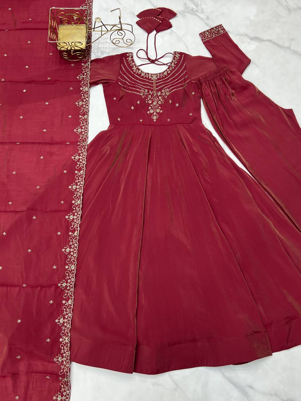 Rajsi Amethyst – Heritage Flare Anarkali Set
