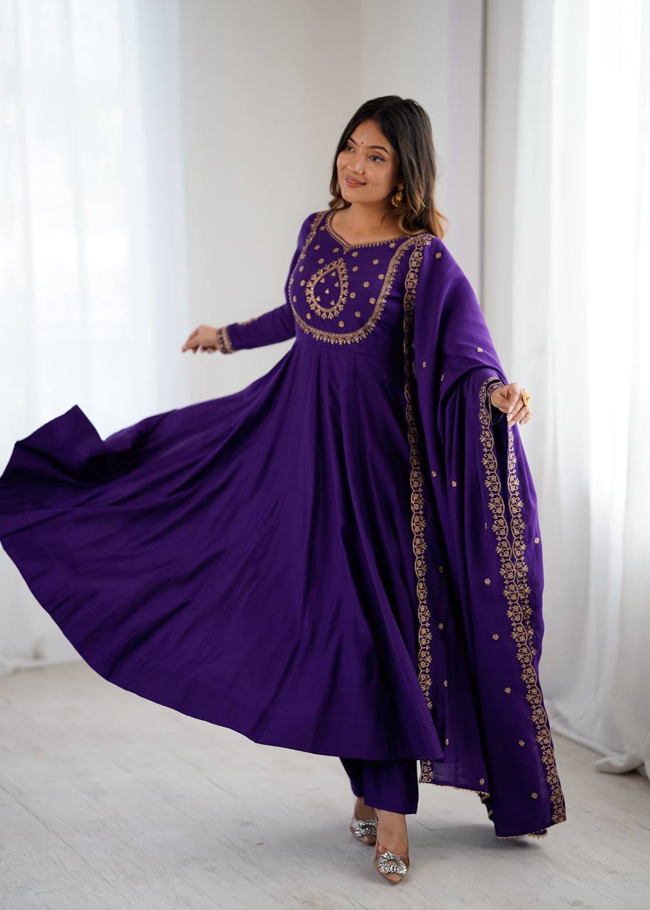 Rajsi Amethyst – Heritage Flare Anarkali Set