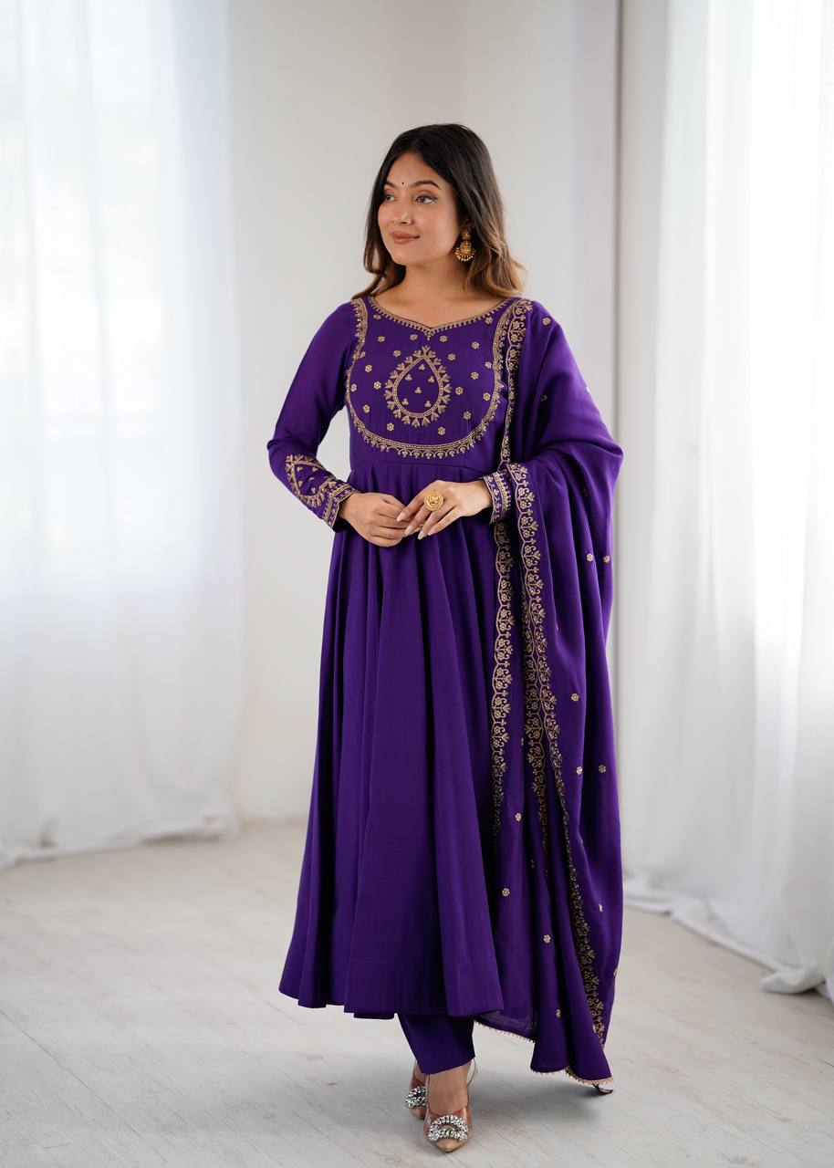 Rajsi Amethyst – Heritage Flare Anarkali Set