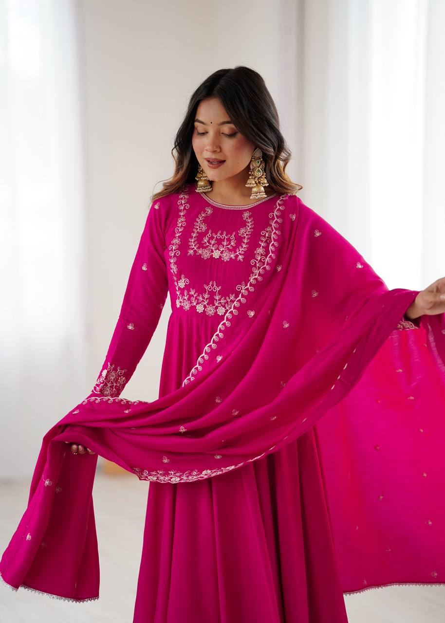 Gulnaar Rani – Royal Pink Anarkali Set