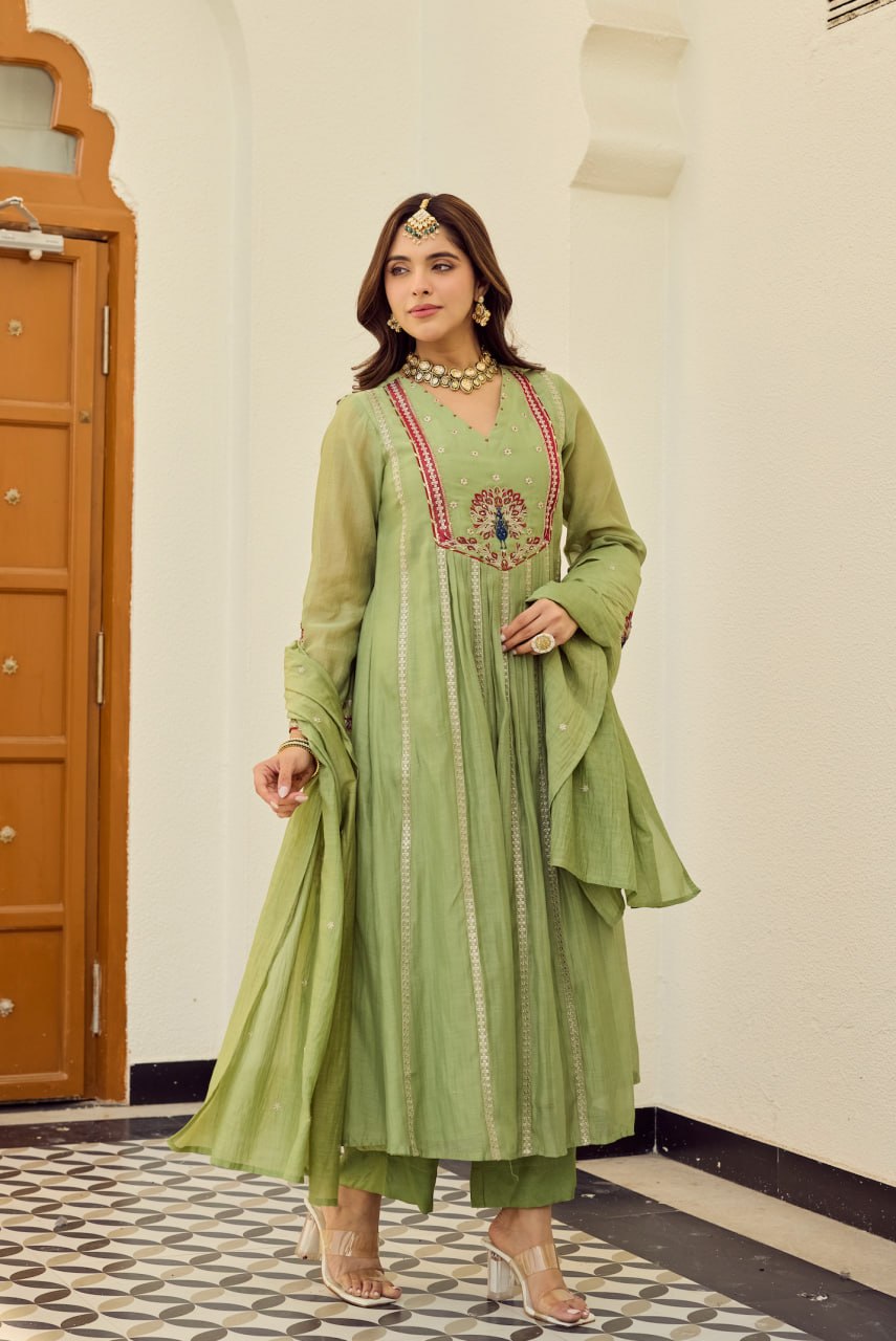 Pastel Green Embroidered Chanderi Silk Anarkali Pant Dupatta Set